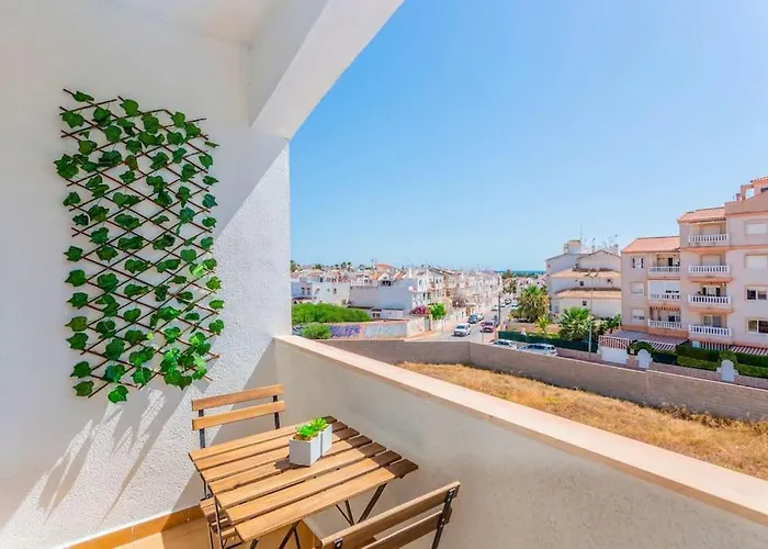 Lagoon Penthouse דירה *